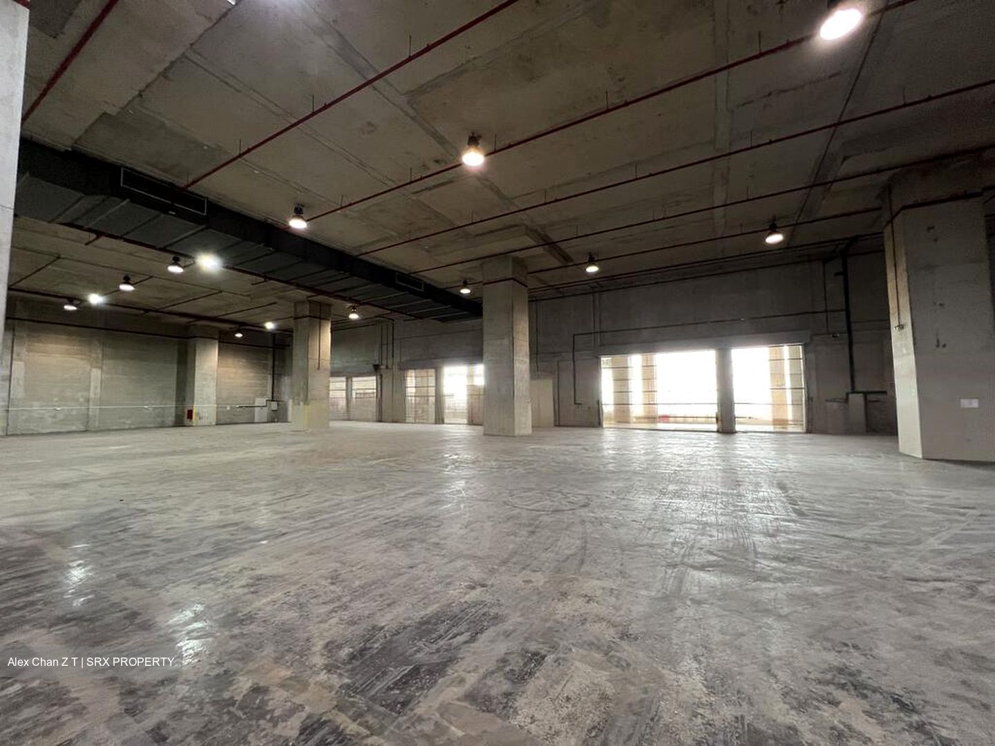 Tanjong Penjuru (D22), Warehouse #578701461